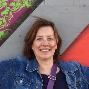 Meet your Posher, Leslie